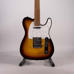 R66 Elite II Roasted Maple PT Sunburst