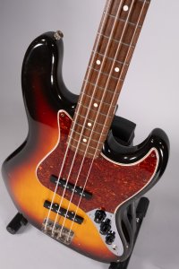 SQUIER JV JAZZ 1982 SB USATO