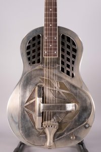 Johnson GuitarsJR-999E-RN metal