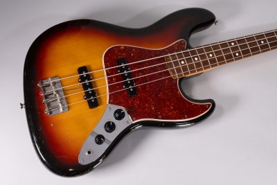 SQUIER JV JAZZ 1982 SB USATO