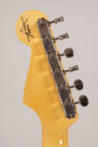 FENDER STRATOCASTER vintage custom 59 SONIC B. USATA