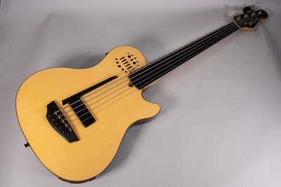 GODIN BASSO A5 ULTRA USATO