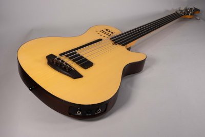 GODIN BASSO A5 ULTRA USATO