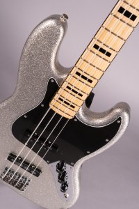 Fender Limited Mikey Way Jazz Bass Silver Sparkle