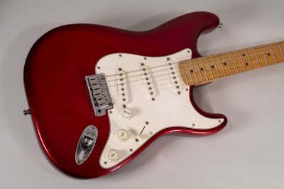 Fender Strato Am Std Red Usato