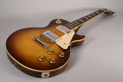 GIBSON LES PAUL DELUXE 1975 USATA