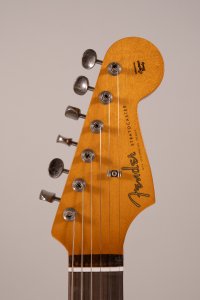 Fender Limited Edition Vintera II Road Worn '60s Stratocaster Rw Sonic Blue