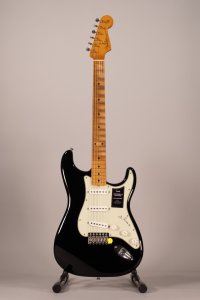 Fender Stratocaster '60s Vintera II Road Worn in Edizione Limitata MN Black