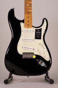 Fender Stratocaster '60s Vintera II Road Worn in Edizione Limitata MN Black