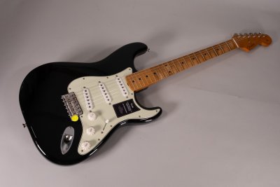 Fender Stratocaster '60s Vintera II Road Worn in Edizione Limitata MN Black