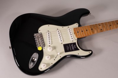 Fender Stratocaster '60s Vintera II Road Worn in Edizione Limitata MN Black