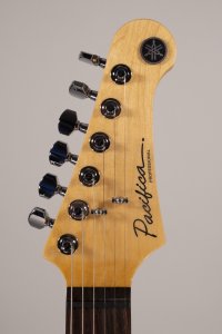 Yamaha Pacifica Professional Rw Sparkle Blue