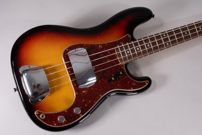 Fender Custom Shop 1966 Precision Bass Journeyman Relic 3A RW 3 Color Sunburst