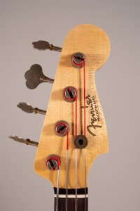 Fender Pino Palladino Signature Precision Bass Fiesta Red