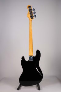 Fender Vintera III Early 70 Jazz Bass Rw Black