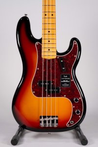 Fender Vintera III Late 60 Precision Bass Mn 3-Color Sunburst