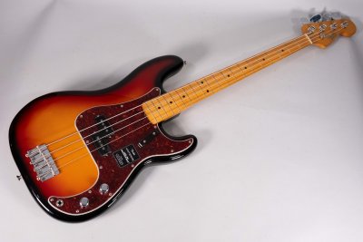 Fender Vintera III Late 60 Precision Bass Mn 3-Color Sunburst