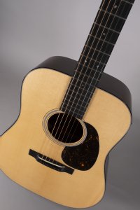 MARTIN D18 1937 AUTHENTIC USATA