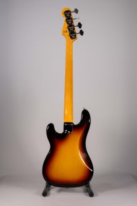 FENDER PRECISION AM VINTAGE II USATO