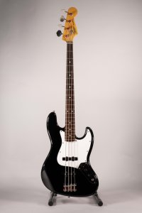 fender jazz japan 1986 blk usato