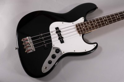 fender jazz japan 1986 blk usato