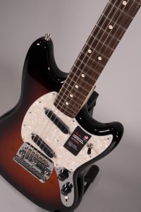 FENDER MUSTANG PERFORMER USATA