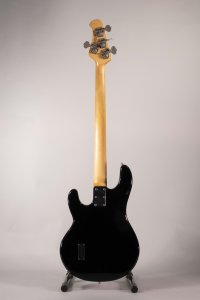 musicman sting ray 4 black usato