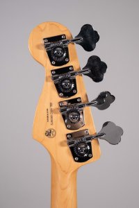 FENDER JAZZ PLAYER USATO