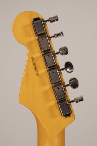 Fender Stratocaster American Professional Classic HSS MP 3-Color Sunburst