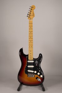 Fender Stratocaster American Professional Classic MP 3-Color Sunburst