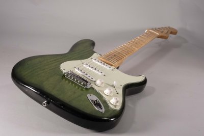 POLICASTER MOD FENDER STRATO USATO