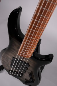 Dingwall Combustion 5 String 3 Pickups Maple 2-Tone Blackburst