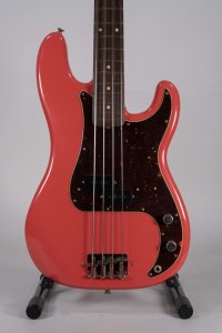 Fender Pino Palladino Signature Precision Bass Fiesta Red
