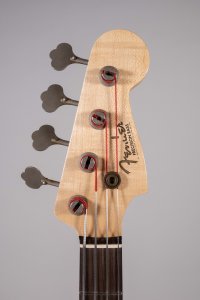 Fender Pino Palladino Signature Precision Bass Fiesta Red