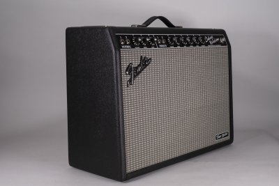 fender tone master deluxe 22 usato