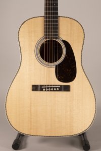 Martin & Co. O'ahu HG-28