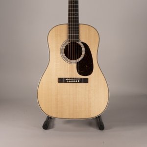 Martin & Co. O'ahu HG-28