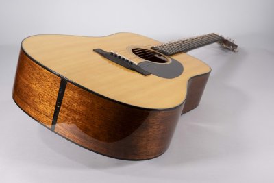 Martin & Co. D-18