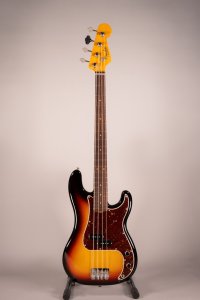 Basso Fender P Bass Vint. II Sunb Usato