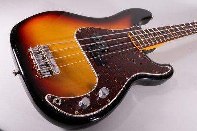 Basso Fender P Bass Vint. II Sunb Usato