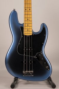 FENDER AM PROF II JAZZ DARKNIGHT USATO