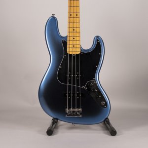 FENDER AM PROF II JAZZ DARKNIGHT USATO