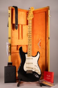 Fender Custom Shop 56 Stratocaster Relic Black Masterbuilt David Brown