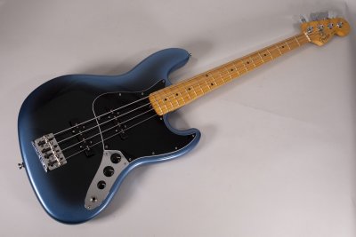 FENDER AM PROF II JAZZ DARKNIGHT USATO