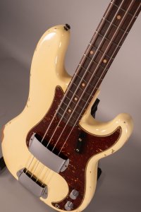 Fender Custom Shop 1964 Precision Bass Relic Aged Vintage White