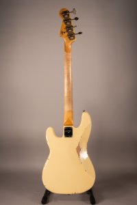 Fender Custom Shop 1964 Precision Bass Relic Aged Vintage White