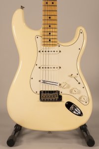 FENDER STRATOCASTER AM STD USATA