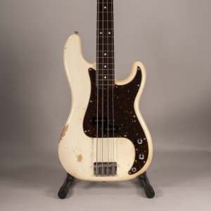 FENDER P BASS JAPAN USATO