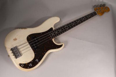 FENDER P BASS JAPAN USATO