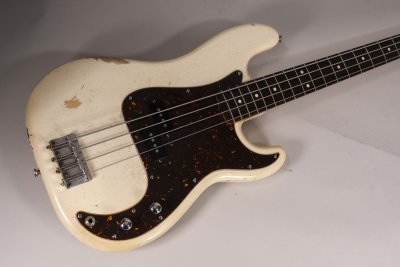 FENDER P BASS JAPAN USATO